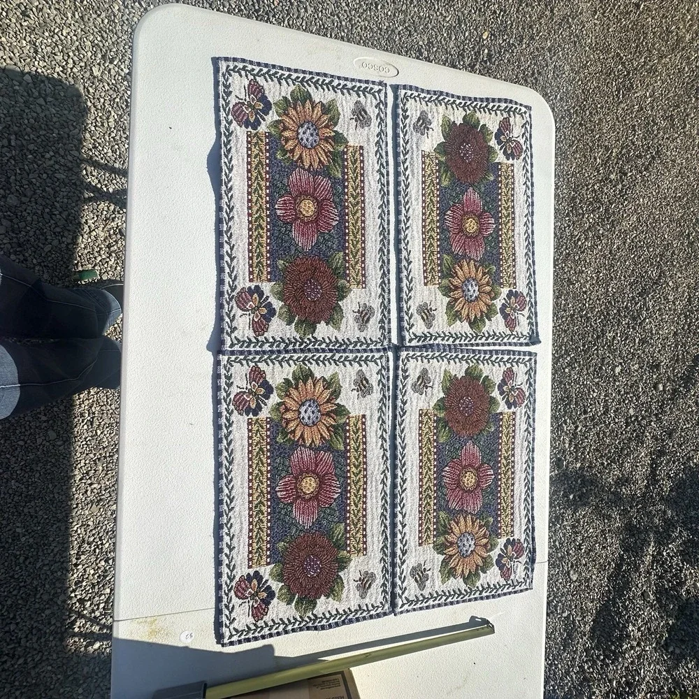 Set Of 4 Tapestry Placemats Bees Sunflowers Butterflies County Cottage Farmhouse